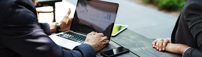Klantrelatie onderhouden crm-systeem